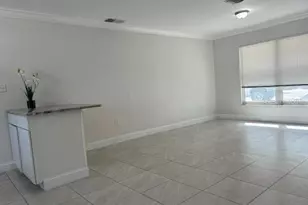 110 Pine Ave, Osprey, FL 34229 - Photo 3