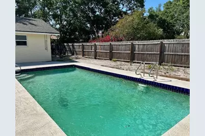 110 Pine Avenue, Osprey, FL 34229 - Photo 9