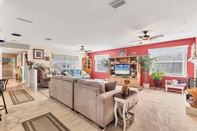 1320 Magellan Drive, Sarasota, FL 34243 - Photo 7