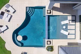 424 Bowdoin Cir, Sarasota, FL 34236 - Photo 29