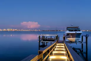 424 Bowdoin Cir, Sarasota, FL 34236 - Photo 5