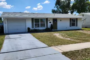 4070 Grobe St, North Port, FL 34287 - Photo 5