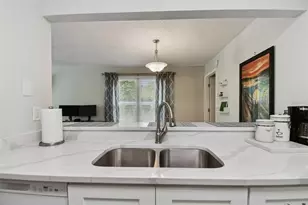 3718 59th Ave W, Bradenton, FL 34210 - Photo 13