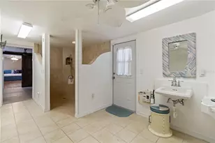 108 Martin Dr NE, Port Charlotte, FL 33952 - Photo 33