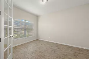 11499 Renaissance Blvd, Venice, FL 34293 - Photo 5