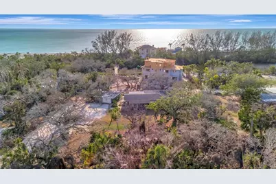 8555 Heron Lagoon Circle, Sarasota, FL 34242 - Photo 27