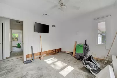 8555 Heron Lagoon Circle, Sarasota, FL 34242 - Photo 27