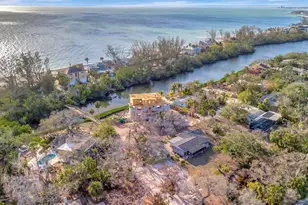 8555 Heron Lagoon Cir, Sarasota, FL 34242 - Photo 31