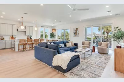 8555 Heron Lagoon Circle, Sarasota, FL 34242 - Photo 13