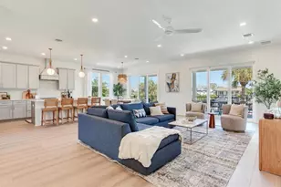 8555 Heron Lagoon Cir, Sarasota, FL 34242 - Photo 13