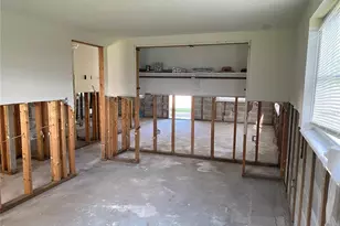 109 Colonia Ln W, Nokomis, FL 34275 - Photo 17