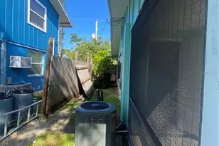 109 Colonia Ln W, Nokomis, FL 34275 - Photo 5