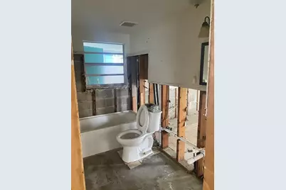 109 Colonia Lane W, Nokomis, FL 34275 - Photo 17