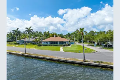 2305 Riverview Boulevard, Bradenton, FL 34205 - Photo 1