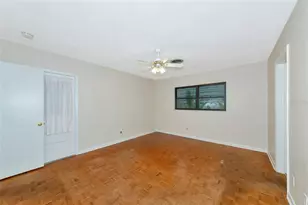 320 25th St W, Bradenton, FL 34205 - Photo 25