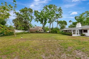 320 25th St W, Bradenton, FL 34205 - Photo 47