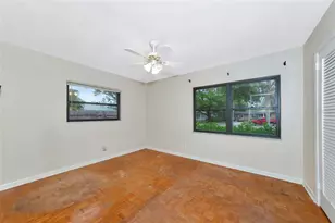 320 25th St W, Bradenton, FL 34205 - Photo 35