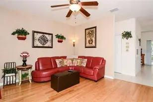 7685 Plantation Cir, University Park, FL 34201 - Photo 3