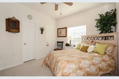 7685 Plantation Circle #B, University Park, FL 34201 - Photo 15