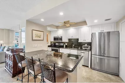 1212 Benjamin Franklin Drive #708, Sarasota, FL 34236 - Photo 11