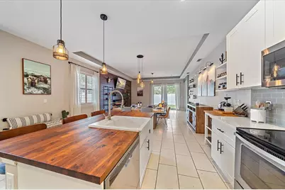 867 Bacon Avenue, Sarasota, FL 34232 - Photo 9