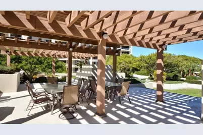 1211 Gulf Of Mexico Drive #704, Longboat Key, FL 34228 - Photo 37