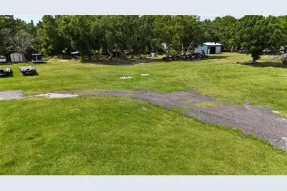 10145 40th Avenue E, Palmetto, FL 34221 - Photo 3