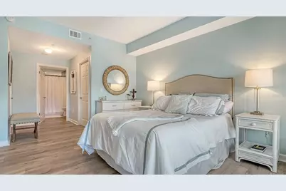 750 N Tamiami Trail #304, Sarasota, FL 34236 - Photo 21