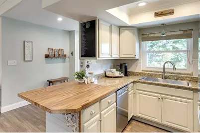 2224 Eugene Street, Sarasota, FL 34231 - Photo 7