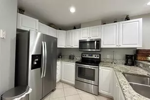 3706 54th Dr W, Bradenton, FL 34210 - Photo 9