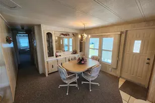 808 53rd Ave E, Bradenton, FL 34203 - Photo 7