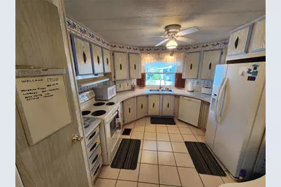 808 53rd Avenue E #234, Bradenton, FL 34203 - Photo 9