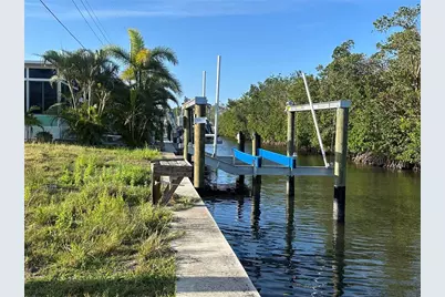 196 Bimini Drive, Palmetto, FL 34221 - Photo 3