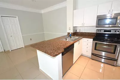 5110 Northridge Road #202, Sarasota, FL 34238 - Photo 7