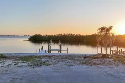 7314 Westmoreland Drive, Sarasota, FL 34243 - Photo 17