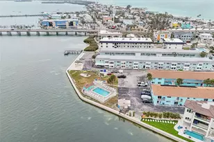 117 7th St N, Bradenton Beach, FL 34217 - Photo 33