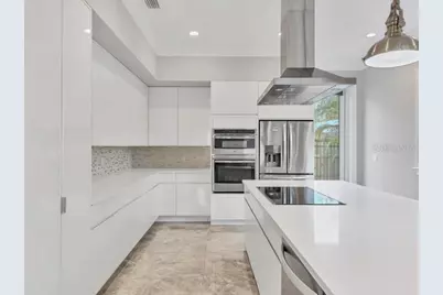 4112 Swift Rd, Sarasota, FL 34231 - Photo 11