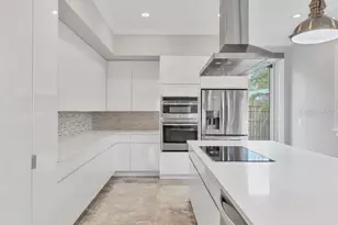 4112 Swift Rd, Sarasota, FL 34231 - Photo 11