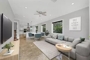 4112 Swift Rd, Sarasota, FL 34231 - Photo 3