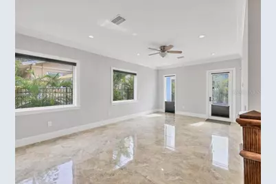 4112 Swift Rd, Sarasota, FL 34231 - Photo 7