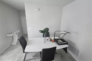 404 Acai Ln, Fort Pierce, FL 34981 - Photo 9