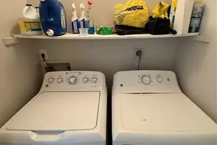 1147 Longfellow Rd, Sarasota, FL 34243 - Photo 13