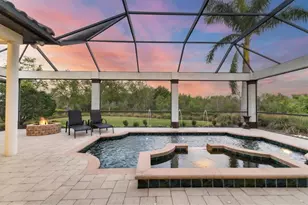 3519 Founders Club Dr, Sarasota, FL 34240 - Photo 5