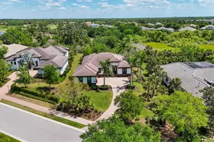 3519 Founders Club Dr, Sarasota, FL 34240 - Photo 17