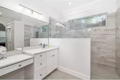 7016 Lennox Place, University Park, FL 34201 - Photo 5