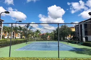 8325 38th St Cir E, Sarasota, FL 34243 - Photo 25