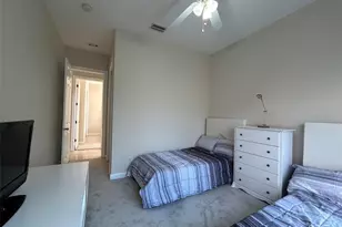 5583 46th Ct W, Bradenton, FL 34210 - Photo 5