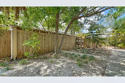 500 N Jefferson Avenue #B-5, Sarasota, FL 34237 - Photo 3