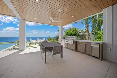 619 Key Royale Drive, Holmes Beach, FL 34217 - Photo 41