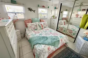 2094 Detroiter St, Sarasota, FL 34231 - Photo 5